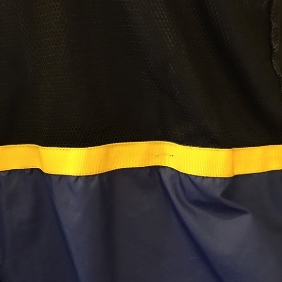 NIKE MEN’S WINDBREAKER SIZE XL - Picture 12 of 13